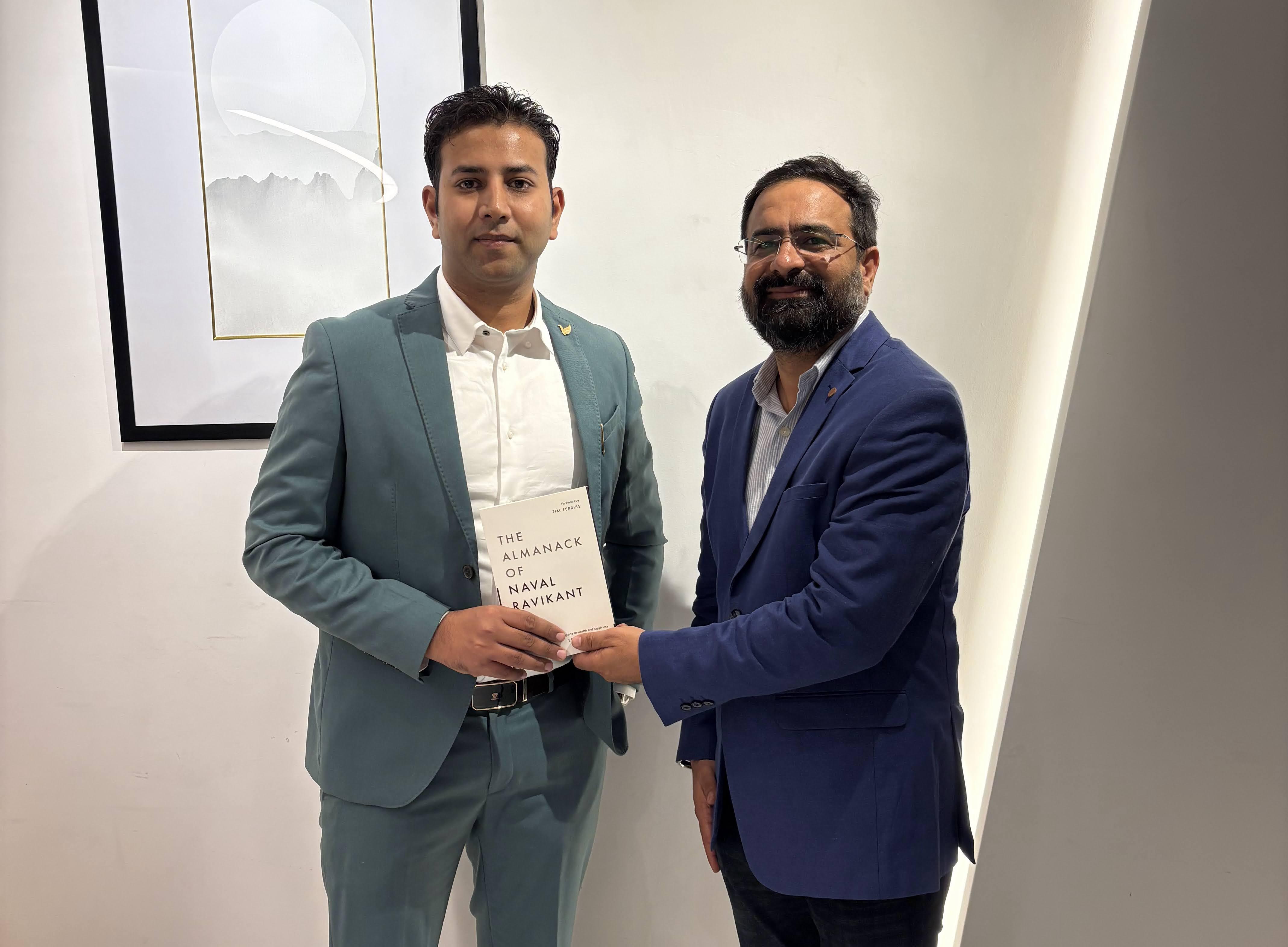 Marketing consultation partner recognition by founder of Pixelab